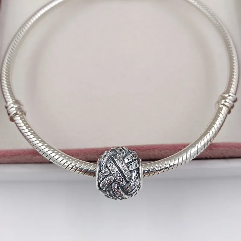 Andy Jewel 925 Sterling Silber Perlen Funkelnder Liebesknoten-Charm, passend für europäische Pandora-Schmuckarmbänder und Halsketten 791537CZ