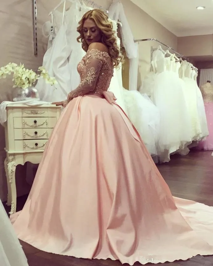 Long Sleeve Peach Lace Prom Dresses Bling Bling Sequins Beaded Formal Evening Dresses Graduation Gowns Off-Shoulder Illusion Party Dresses
