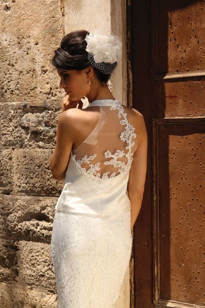 Guaina con scollo ad anello Abito da sposa corto in pizzo taffetà Abito da sposa sexy con volant senza schienale e mini abito da sposa da spiaggia