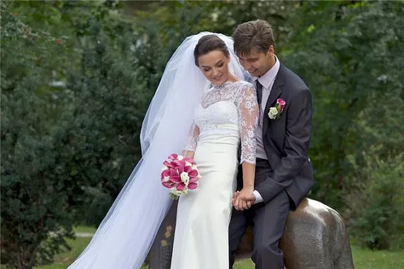 Voile de mariage blanc ivoire Champagne à deux couches de 5M, bord coupé, longueur de la cathédrale avec peigne, voile de mariée 487p244R