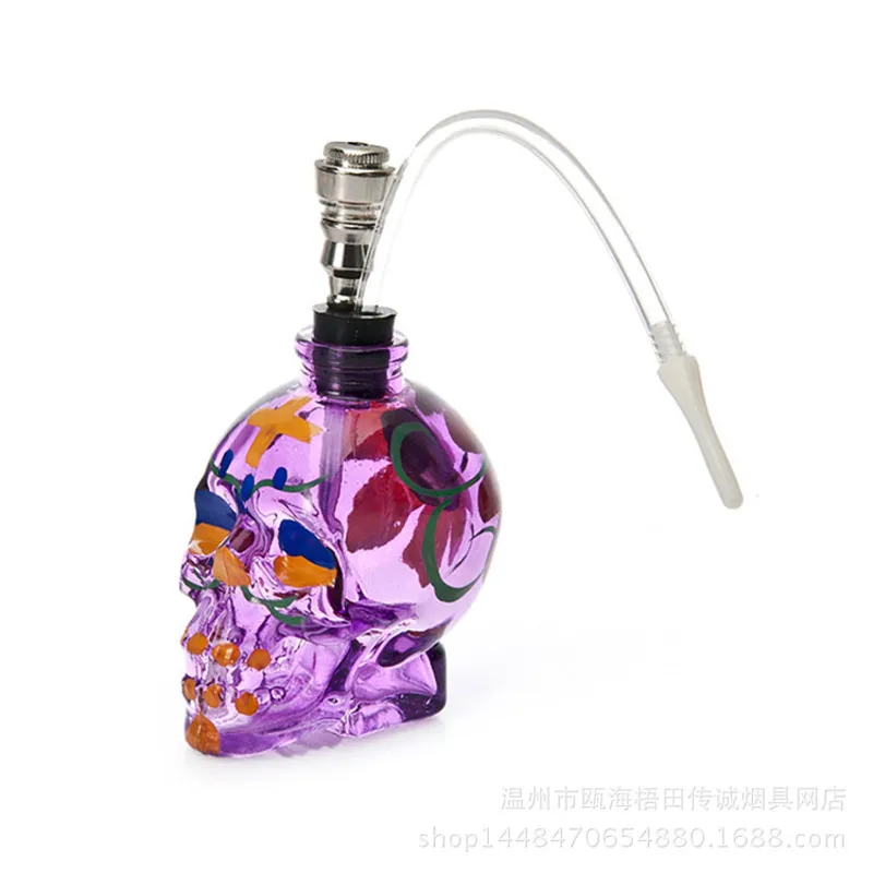 Hot Selling Colorful Skull Head Glass Bong Populära Glas Hookah Rör Slitstarkt Mini Shisha Tobacco Rökning Billiga Vattenrör