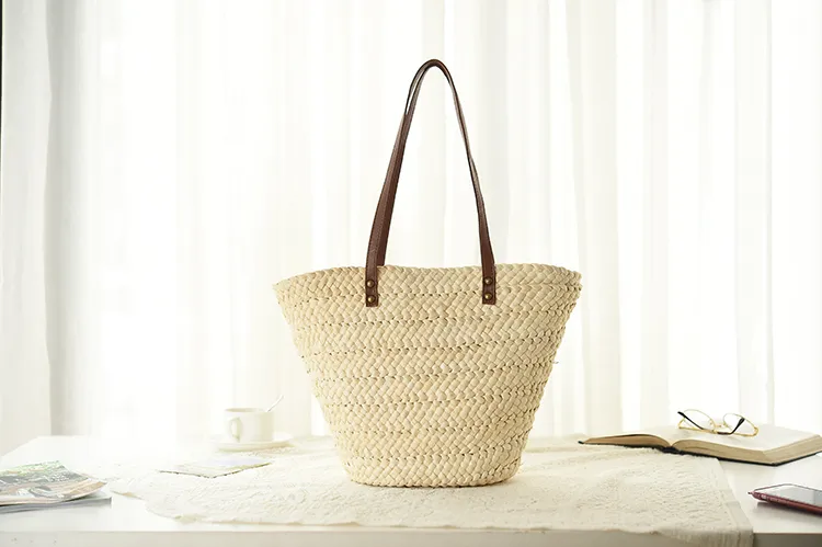 New arrival Summer Beach Women Handbags Lady Straw Shoulder Bags Brand Design Beige Shooping Bag Vintage Tassel Handmade Woven Bolsa Tote