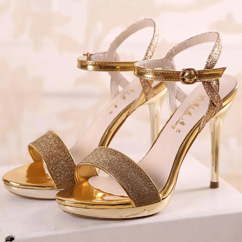 Vrouwen zomer hoge hakken sandalen meisje lovertjes 9 cm hak enkel riem jurk schoenen vrouw open teen strand sandalen goud grijs plus size