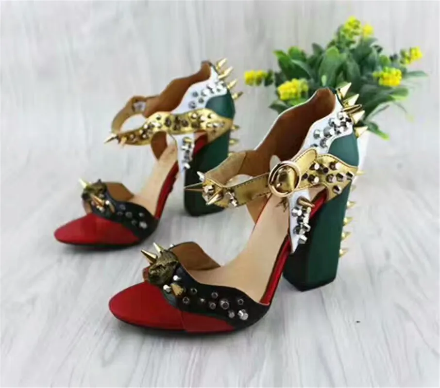 Europe studded 2017 summer new shoes bullet rivet word buckle sandals gladiator women sandals thick with super high heels shoes big size 41