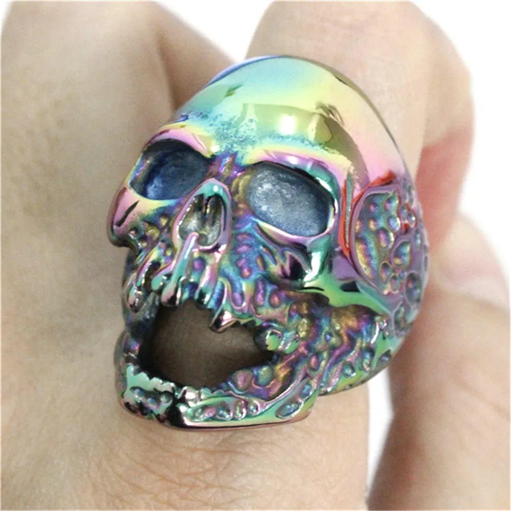 Wsparcie Dropship Personal Personal Rainbow Color Evil Skull Pierścień 316L Stal nierdzewna Man Boy Biker Style fajny pierścień czaszki