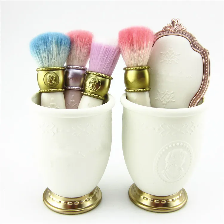 LES MERVEILLEUSES LADUREE 4pcs brush set + 1pc mirror + 1pc Brush Holder makeup Brush set best Quality