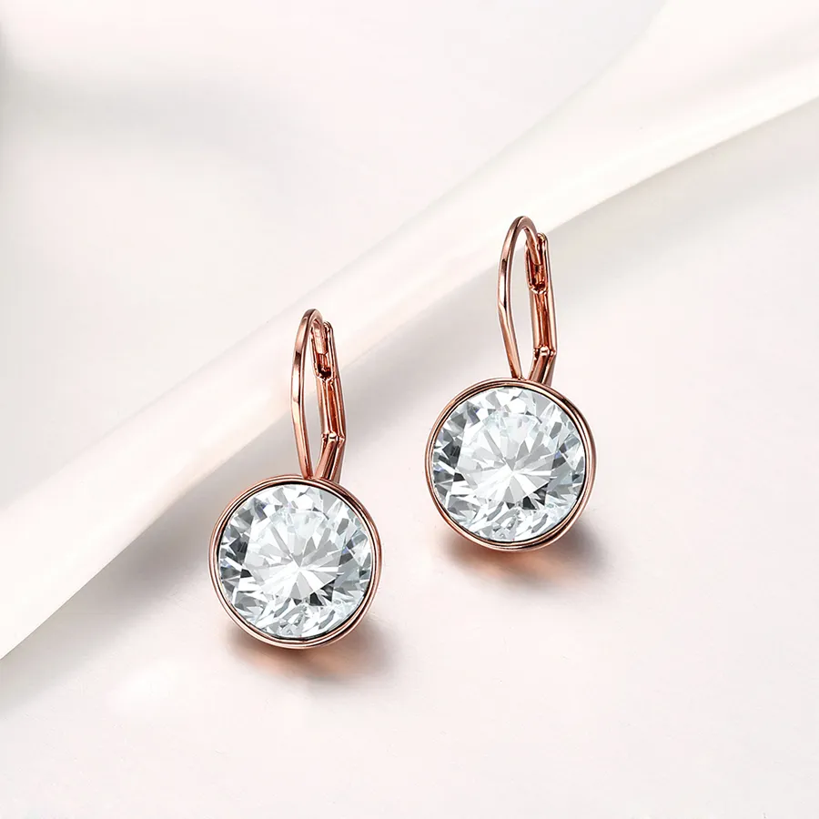 Bella Piercing Dangle Earrings 로즈 골드 컬러 보석 오스트리아 패션 스터드 이어링 파티 파티 보석 액세서리의 화이트 크리스탈.