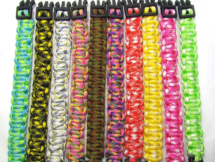 Mix kleuren die je kies Paracord parachute koord armbanden overlevingsarmband camping reiskit