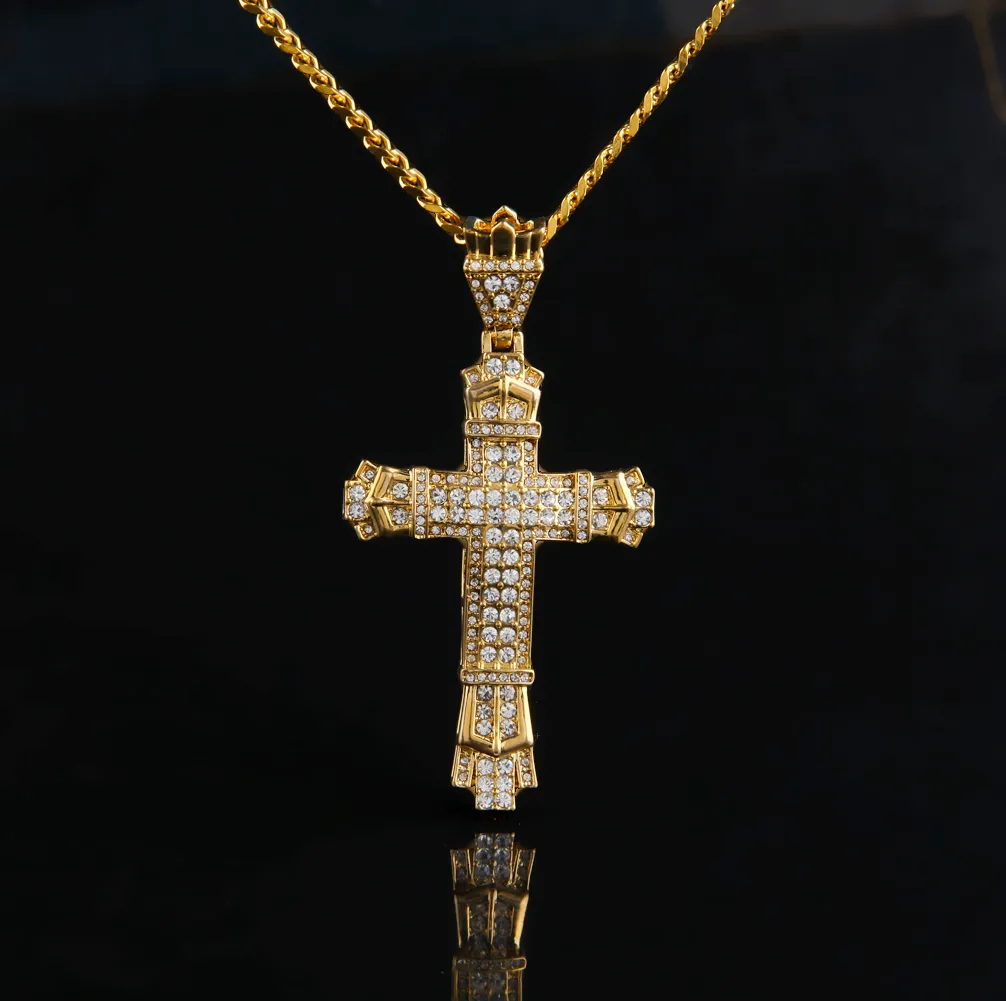 Hot Retro Silver Cross Charm Pendant Full Ice Out CZ Diamantes simulados Católico Crucifijo Colgante Collar con cadena cubana larga