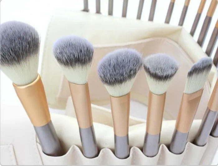 Champagne Gold Makeup Brush Set 12/Soft Synthetic Professional Cosmetic Makeup Foundation Powder Blush Eyeliner Brushes