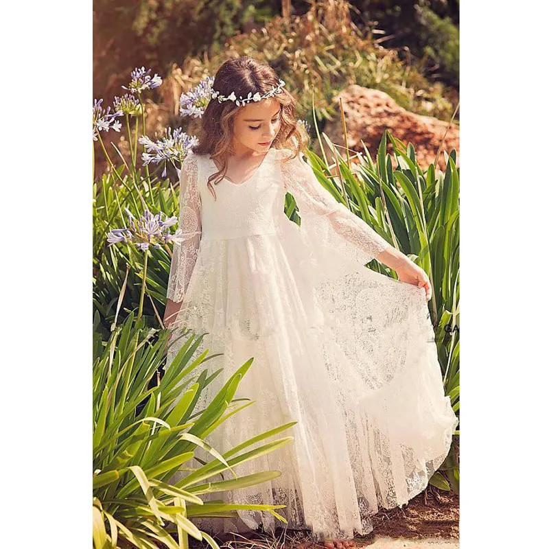 2020 New White Lace Princess First Communion Dresses for Girls Heer Långärmade Boho Flower Girl Dress for Beach Pageant Dress