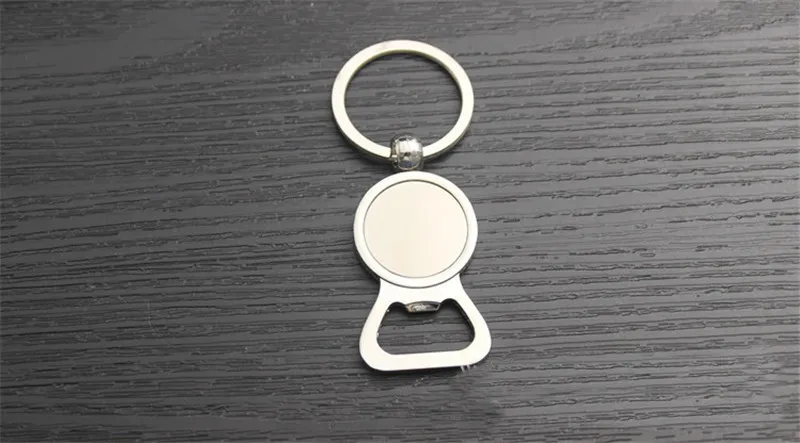 Gratis graverad flaskaöppnare nyckelring personifierade bröllopsfavoriter Keepsak Nyckelring Keychain Round metal legering nyckelring