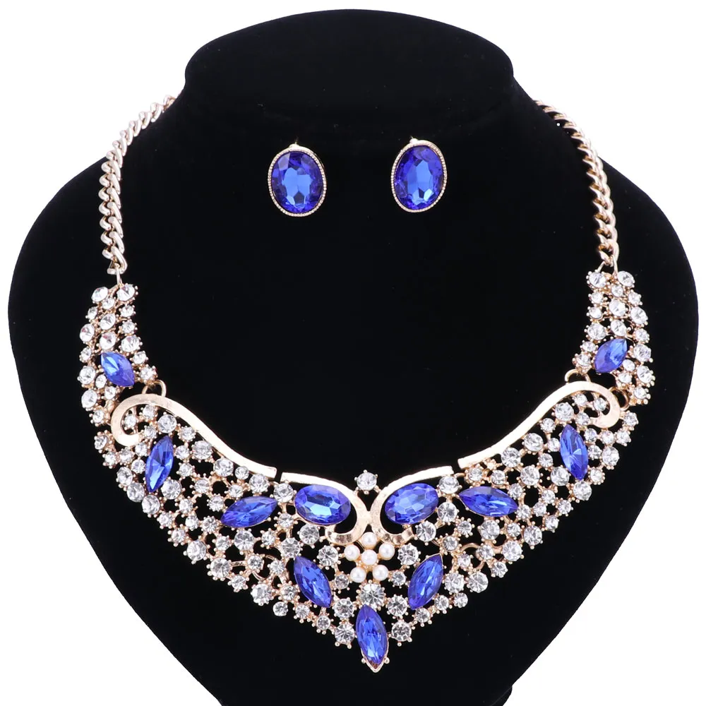 Mode geïmiteerde parel kristal kralen sieraden sets voor vrouwen bruids bruiloft accessoires vergulde ketting oorbellen set