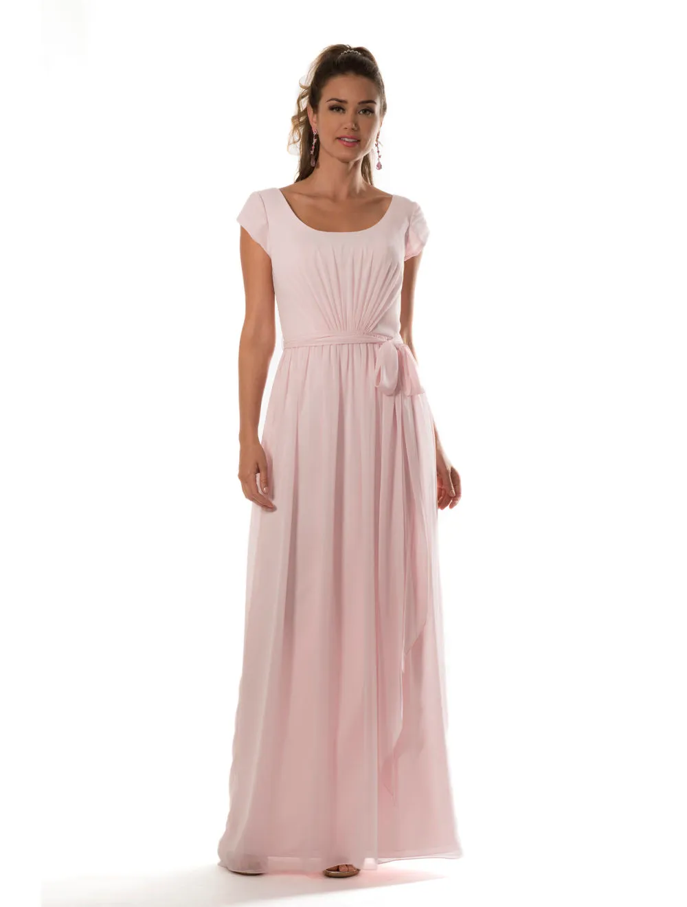 Light Pink Beach Long Modest Bridesmaid Dresses With Petal Sleeves A-line Sashes Country Chiffon Wedding Party Dresses New Custom Made