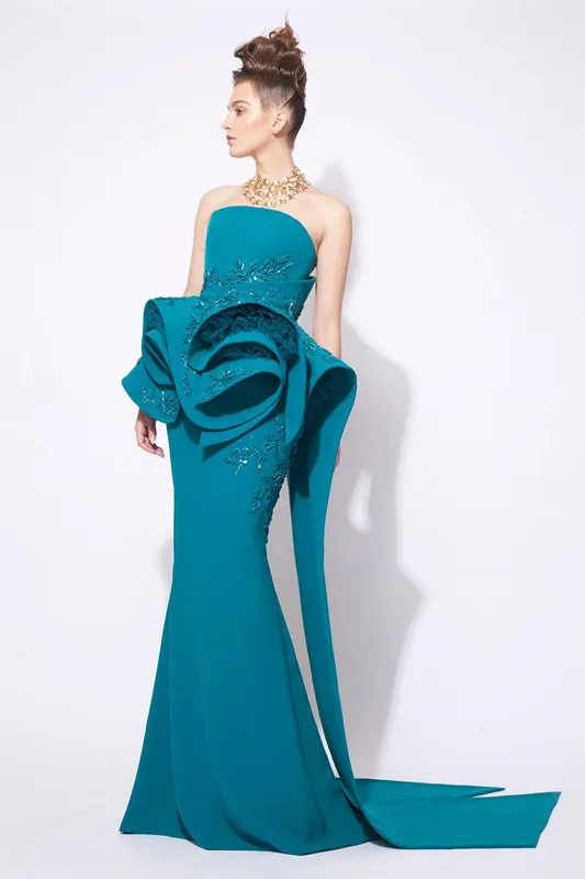 Azzi E Osta Teal Hunter Vestidos de Baile Árabe Oriente Médio Vestidos de Noite Strapless Bateau Lantejoula Frisado Formal Vestido Desgaste