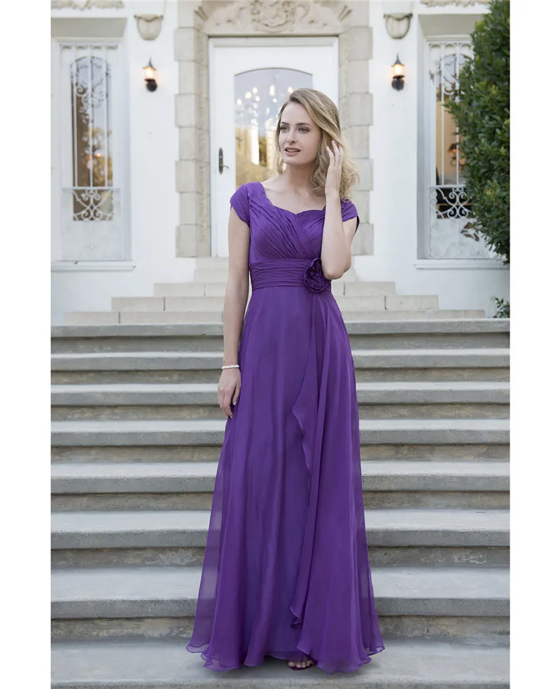 Summer Purple Chiffon Long Modest Bridesmaid Dresses With Short Sleeves Pleats Flowers Floor Length Country Bridesmaids Dresses Cheap