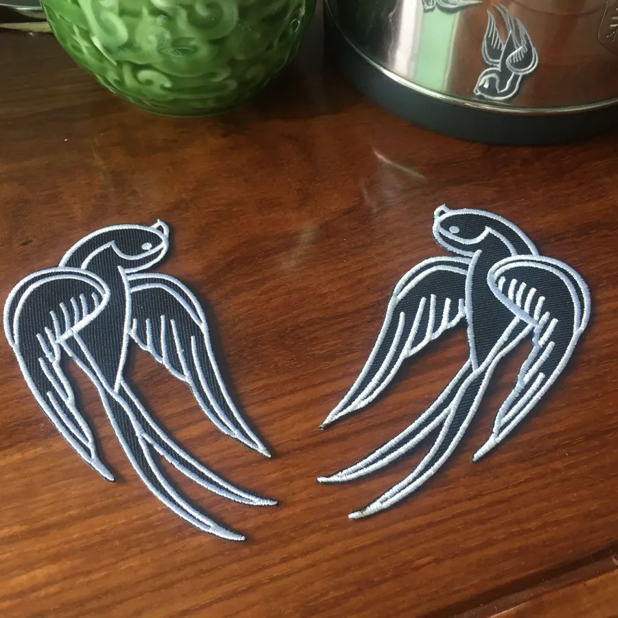 Cool Black Tattoo Sparrow Swallow Patch Borded Motorcycle Biker Patch Patch Patch Punk Patch 4.25 