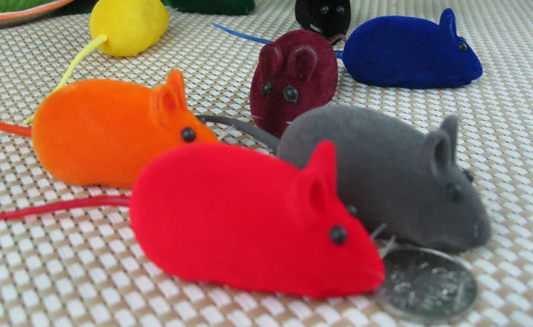Nowa Mała Gumowa Mysz Toy Hałas Squeak Squeak Szczur Talking Zabawki Play Prezent Dla Kotka Kot Grać 6 * 3 * 2,5 cm 500 sztuk IB281