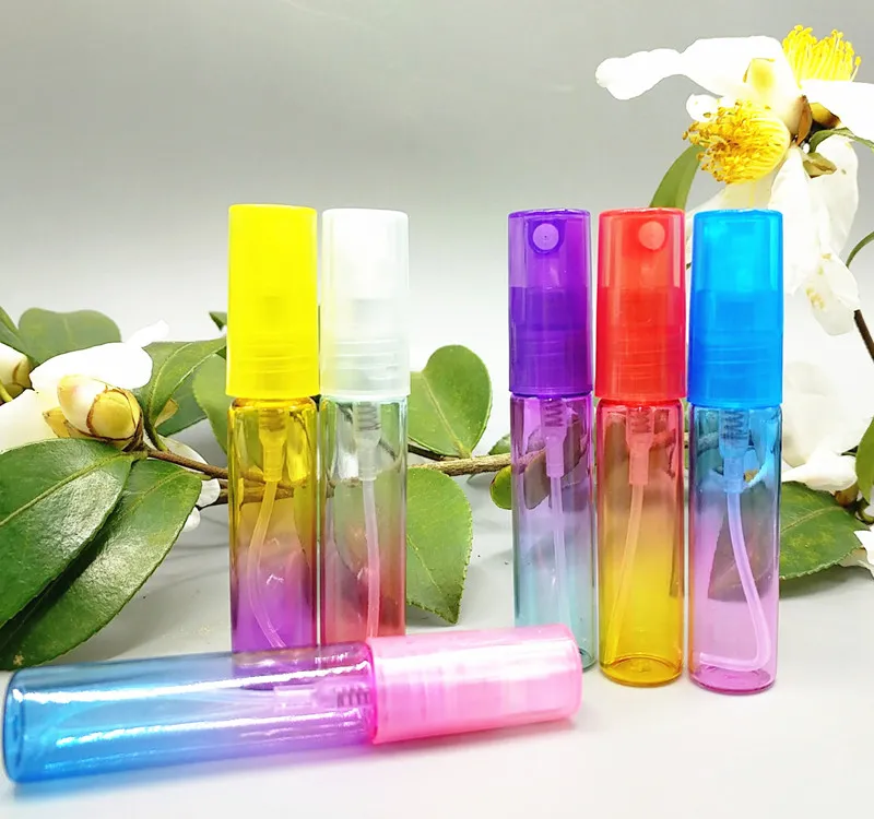 5mlカラフルなミニ香水ポンプアトマイザーの補充可能なファインミストグラデーションカラーガラススプレーの空のボトル5グラム旅行サイズ