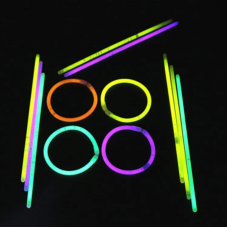 Multi Color Glow Stick Armband Halsketten Neon Party Blinklicht Stick Neuheit Spielzeug Konzert Flash Sticks IC6076309926