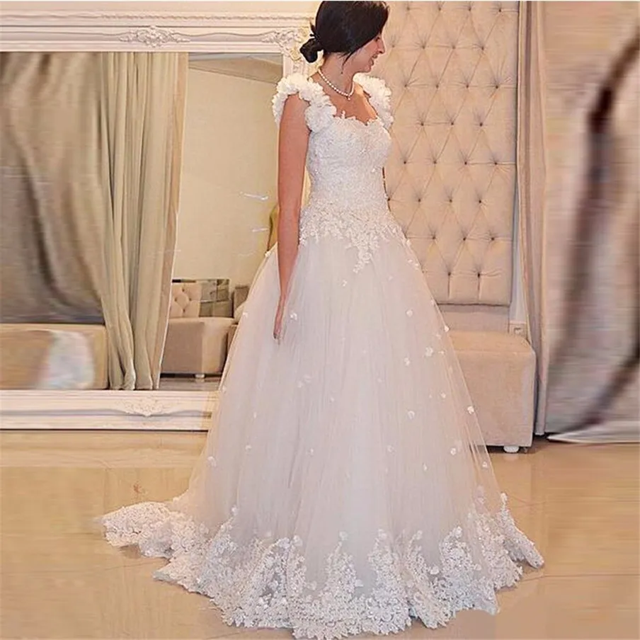 Princess Spaghetti Straps Floral Lace A-line Wedding Dress Scatted Appliques Lace Wedding Gown Bridal Gown vestido curto de noiva