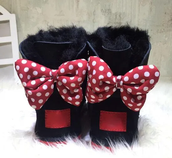 Klassisk Design Kort Baby Boy Girl Kvinnor Kids Bow-Tie Snow Boots Päls Integrated Håll varma Stövlar EUR Szie 25-41 Gratis frakt