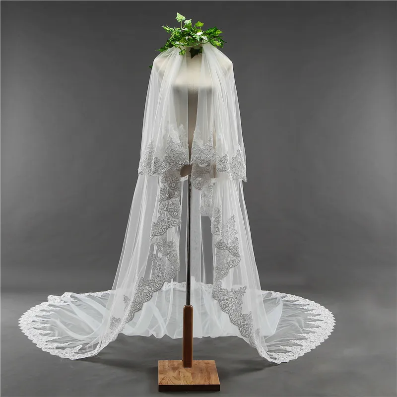 Voile de mariage cathédrale avec appliques en dentelle, deux couches, longueur couverte, accessoires de mariée, en Stock