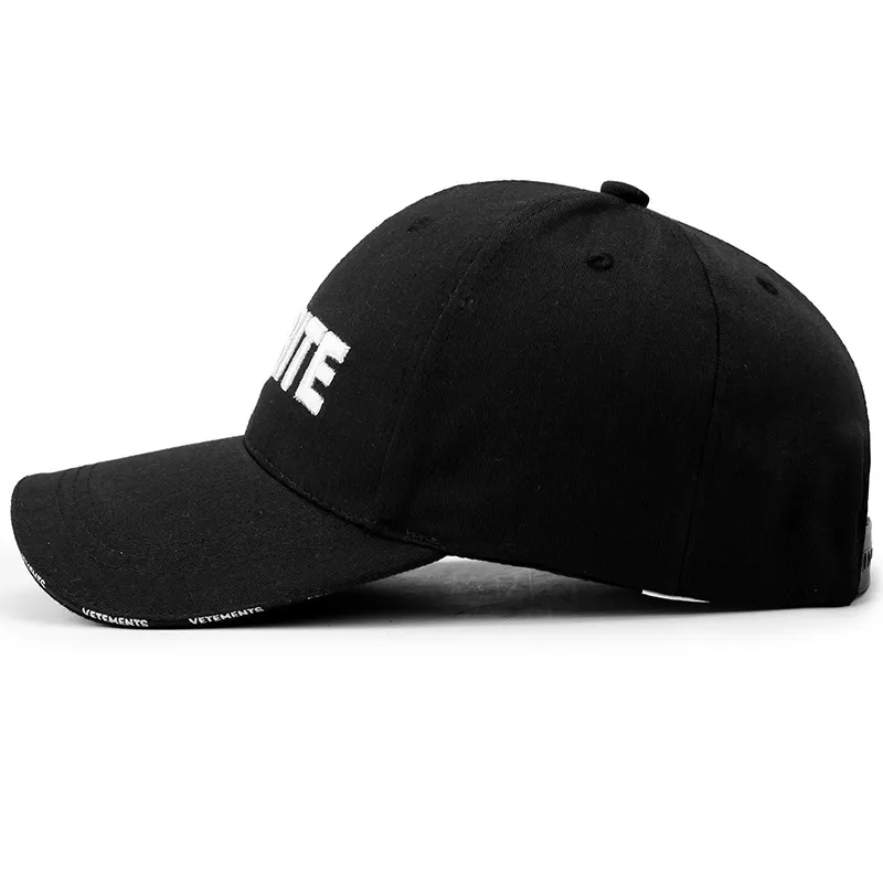 2018 Mens Spring Justerbar bomullsmonterad baseballmössor Male Simple Black Formal Snapback Dad Hat Fashion Bital Truck Hats2330984