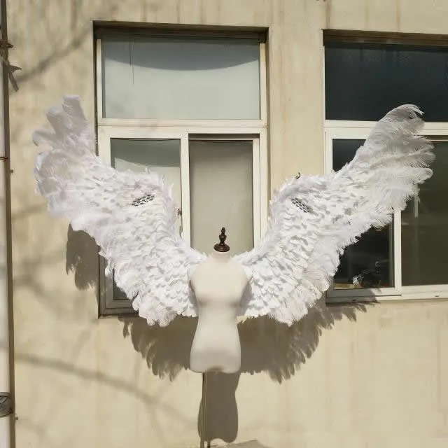 NOVO grande porte As asas de anjo brancas próprios para a fase show de fotografia Underwear show de casamento jogo Cosplay penas adereços EMS transporte livre