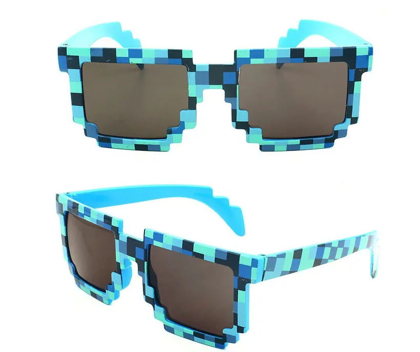 Pixel Mosaic Plaid occhiali da sole moda uomo donna CPU Bit Occhiali da sole pixelati a bassa risoluzione UV400 Oggetti di scena travestimenti da festa