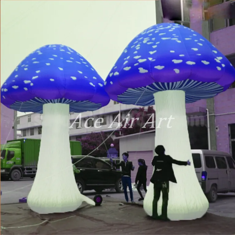 4 m tall  beautiful led advertising blue Inflatable mushroom mode with dots for Advertising on ground