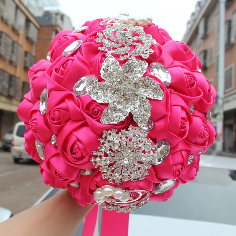 Bouquet da sposa rosa Rosa artificiale dolce 15 Quinceanera Bouquet Nastro di seta di cristallo Nuovo Buque De Noiva i W228A1599604