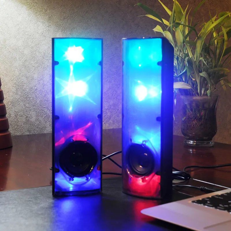 Fantastiskt 3d Stjärnor Musik Lysande Ljus Stereo Speaker Led Flashing Light USB 2.0 Multimedia Subwoofer Aux-in för dator / mobil / laptop