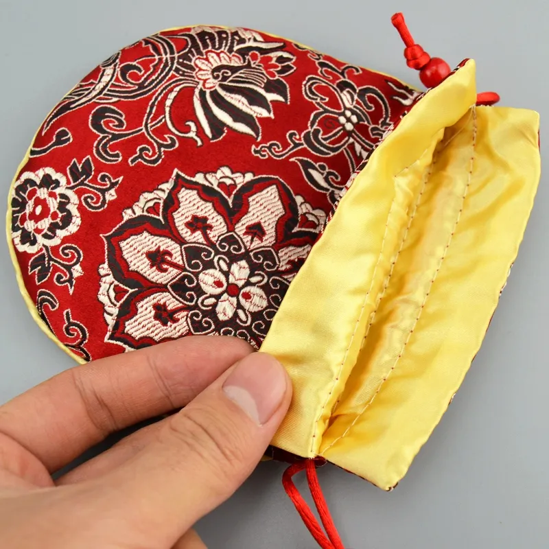 Cotton filled Thicken Silk Brocade Small Pouch Drawstring Travel Jewelry Storage Bag Vintage Crafts Trinket Gift Packaging Bags 508667020