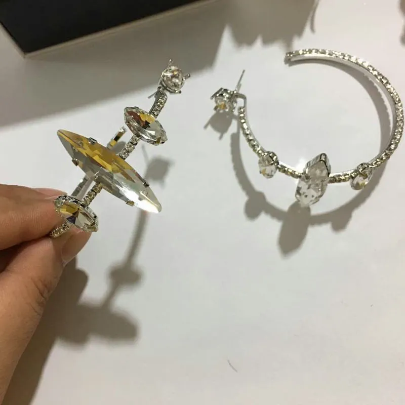Women Brand Crystal Circle Hoop earrings Fashion Punk jewelry Rhinestone earring pendant club Hiphop Bijoux Silver Earrings 2017