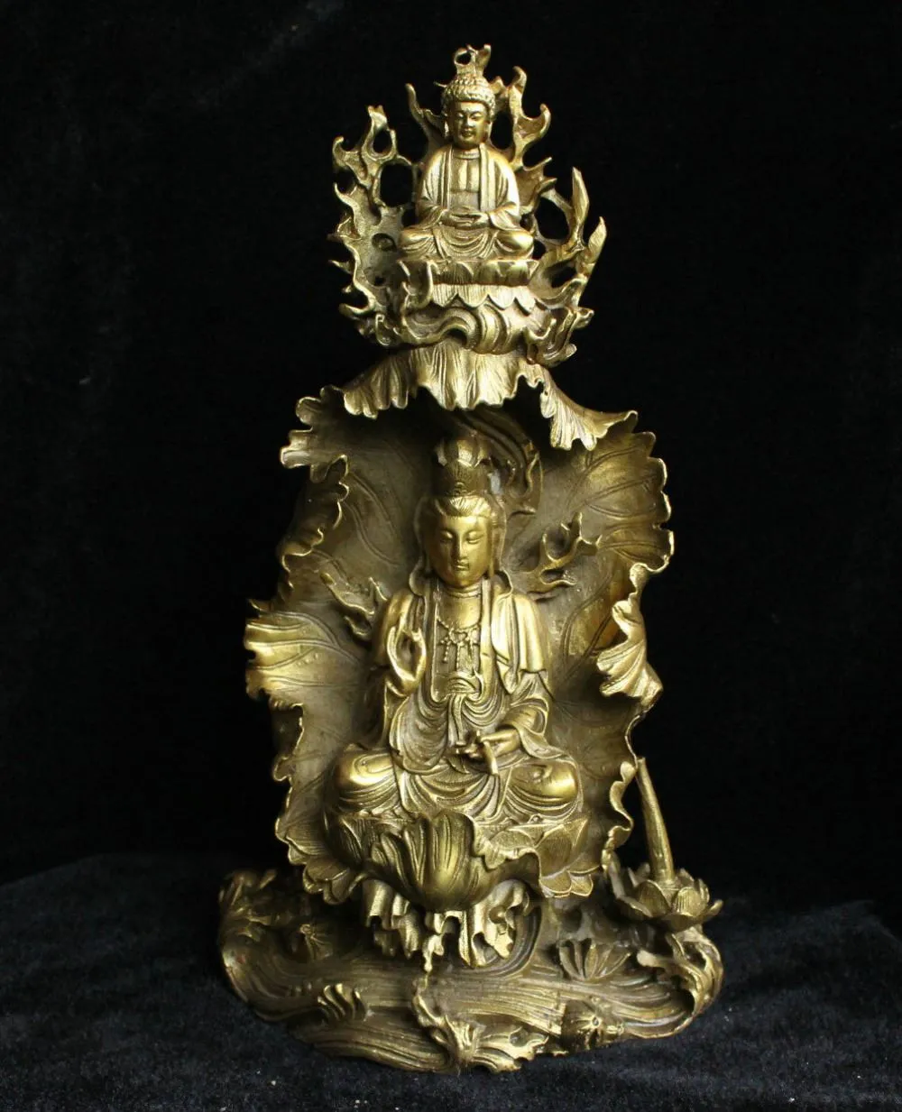 Chine bouddhisme laiton shakyamuni bouddha sur kwan-yin guanyin déesse standbeeld