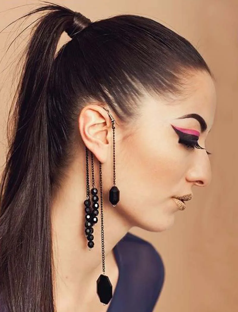 European And American Big Retro Design Without Exaggeration Black Beaded Gemstone Earrings Pierced Earrings Tassel Ear Hook