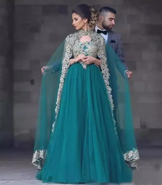 Prachtige 2018 Teal Tule Arabische jurken avondkleding met mooie kant applicaties High Collar Wraps Formele jurken Custom Made EN10078