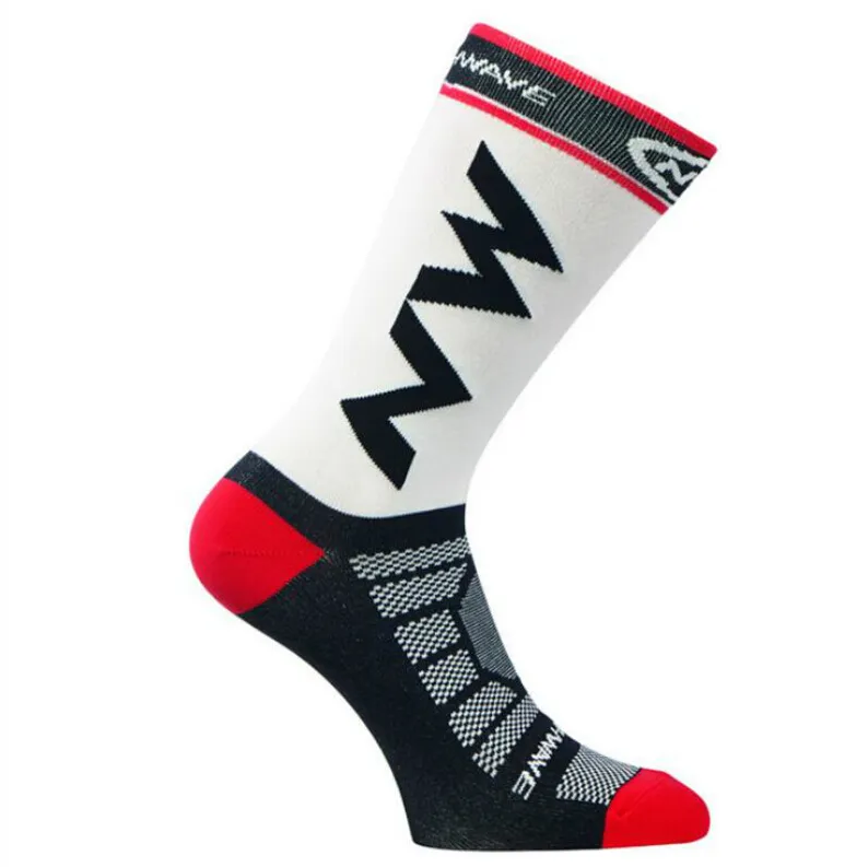 2017 High quality Professional brand sport socks Breathable Road Bicycle Socks Outdoor Sports Racing Cycling Sock Footwea