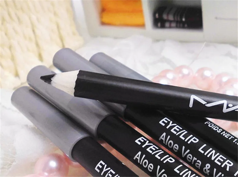 HOT Eyeliner crayon à sourcils noir / marron EYE / LIP Liner Crayon Aloe Vitamine E1.6g DHL Livraison gratuite