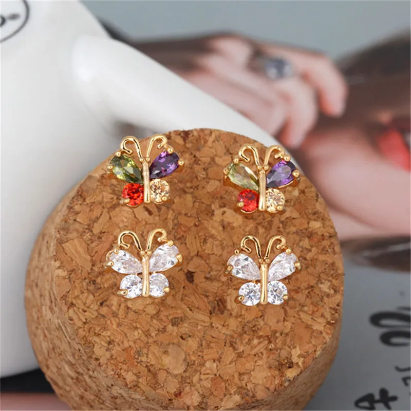Video su Qual è Orecchini a perno in argento sterling semplice con zirconia gialla 925