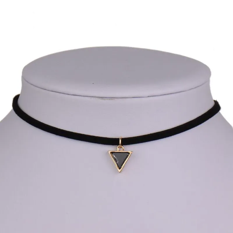 Hot selling New Triangle Choker Necklace With Black White Stone Leather Rope Indian Choker Collar Necklace Collier Bijoux EFN017V