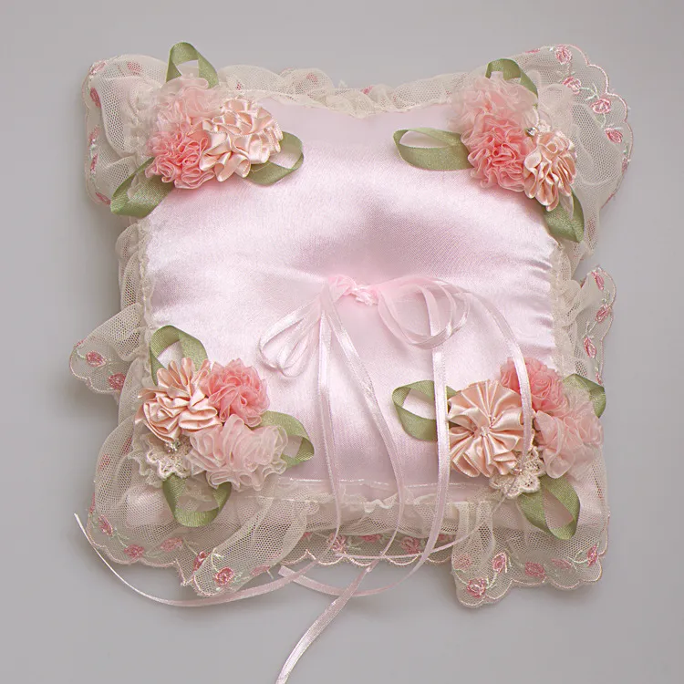 Trouwring kussens 2019 Nieuwe collectie roze ringdrager kussens voor bruiloften en bruiloft verjaardag met bloemen 21cm * 21cm op maat gemaakt