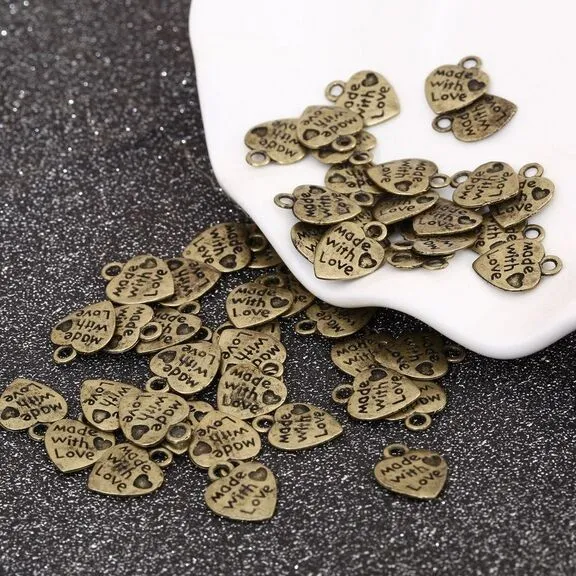 300 sztuk / partia stopu cynku Antique posrebrzane wykonane z miłości Serce Charms Wisiorki Ustalenia Biżuteria na Naszyjnik Braciety 12x10mm