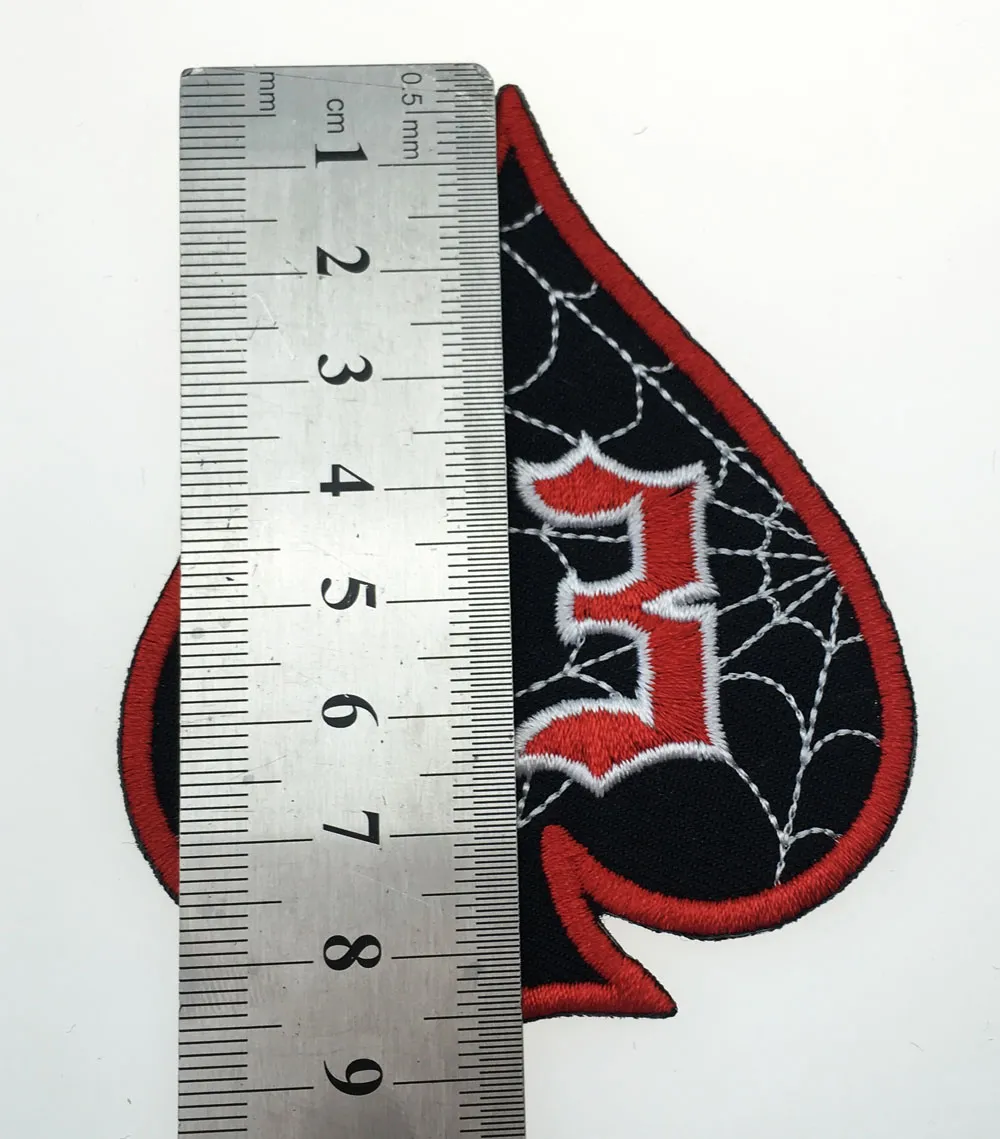 Top Quality 13 Ace Of Spades Patch motociclisti ricamata Iron On Backing Jacket Impostazione Patch Spider Web Ace Emblem Patch fai da te G0442