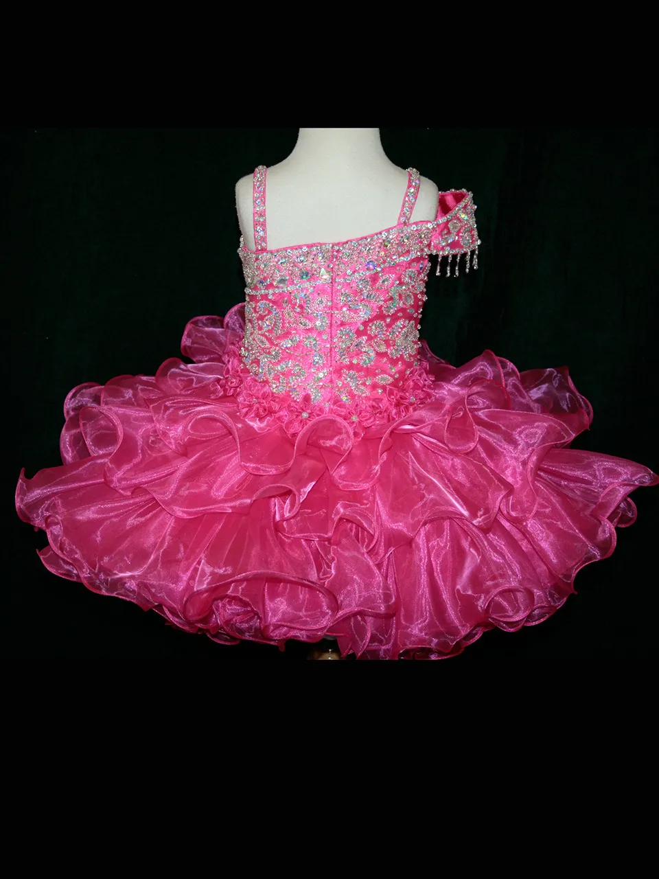 Infant pageant deals