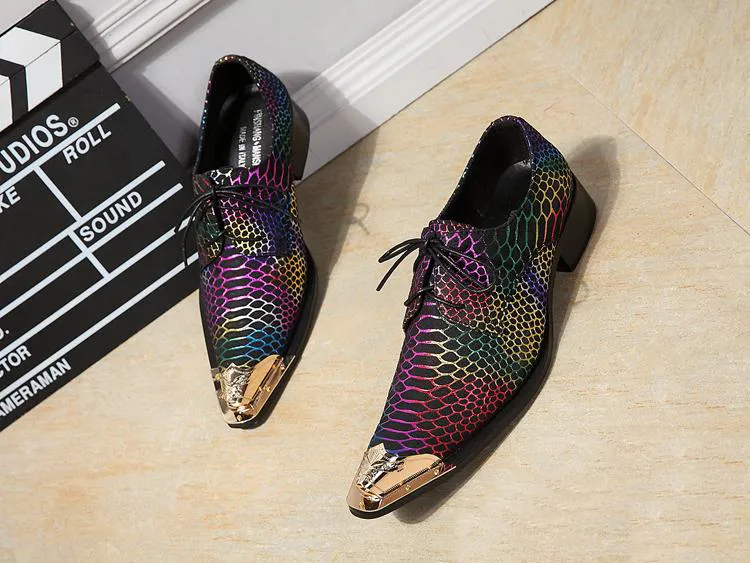 Moda Multicolor Mens Vestido Sapatos Flats Couro Genuíno Oxford Homens De Negócios Formais Chaussure Homme Metal Spikes Sapatos De Casamento