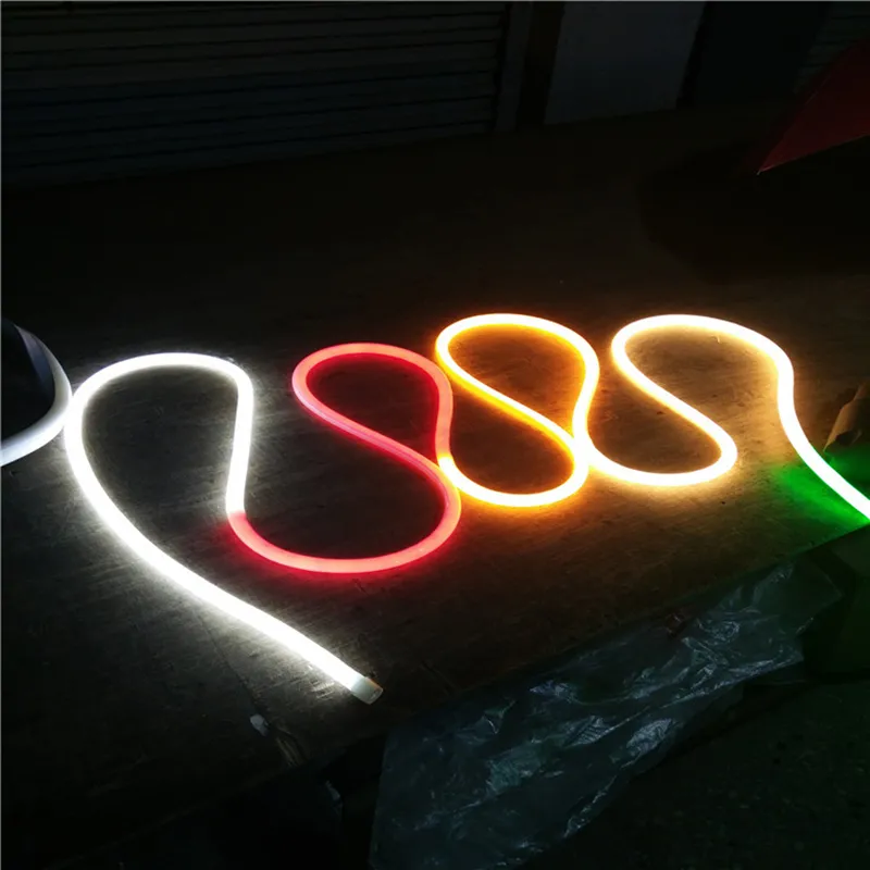 Ny ankomst LED Neon Sign Flex Rope Light Pvcflexible Strips Inomhus / Utomhus Flex Tube Disco Bar Pub Christmas Party Decoration