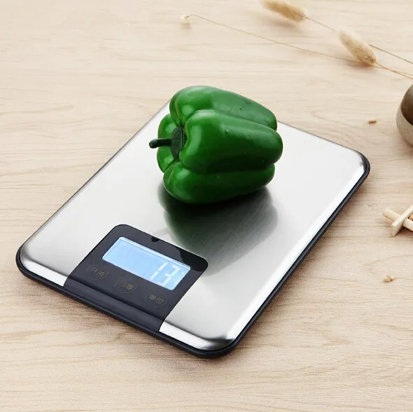 wholesale electronic kitchen waterproof scale with 5kg 10kg 15kg/1g LED display and hook