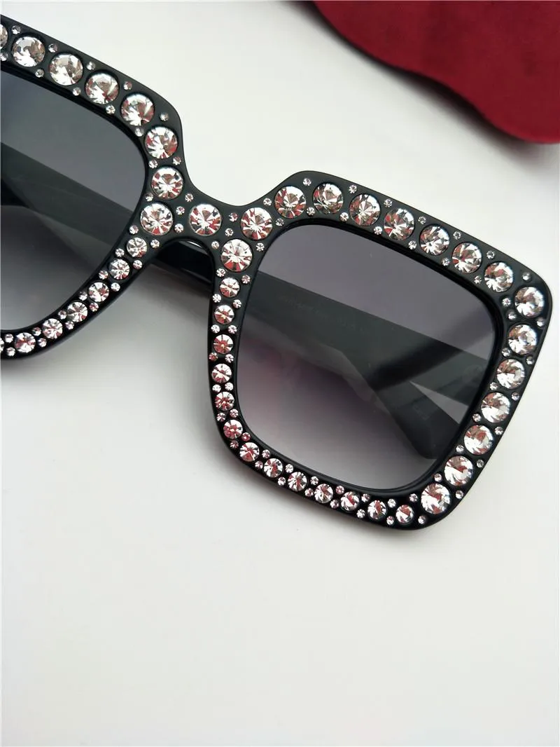 New designer sunglasses 0148 mosaic diamonds design fashion sunglasses for women large square frame small legs sun glasses